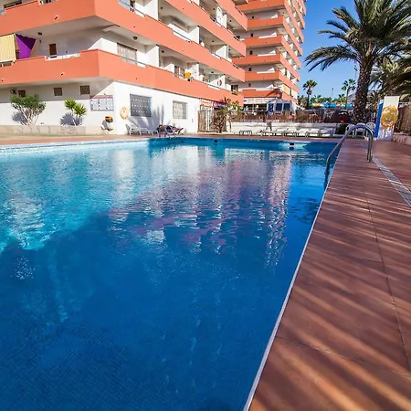 L2l Penthouse شقة *